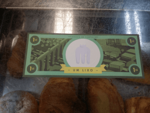 Moeda O Lixo